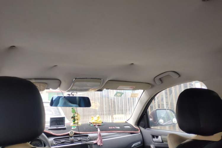 Used Zotye T600 2014 1.5T Manual Luxury Model
