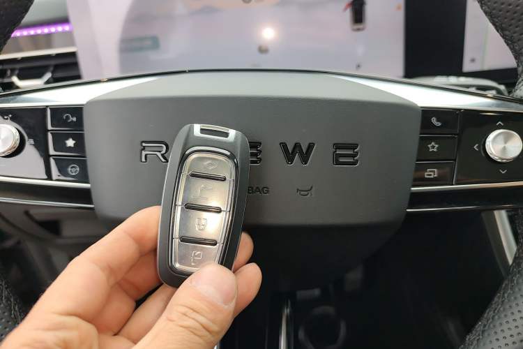 Used Roewe RX5 2023 1.5T Elite Edition