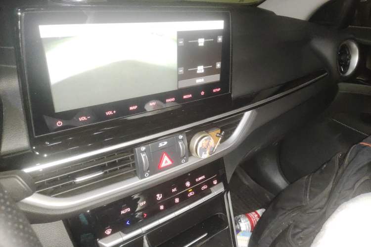 Used Kia K3 2021 Revised 1.5L CVT Fashion Edition