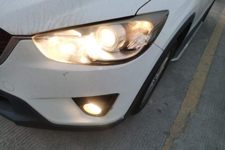 Used Mazda CX-5 2013 2.0L Manual Two-Wheel Drive Comfort Version
