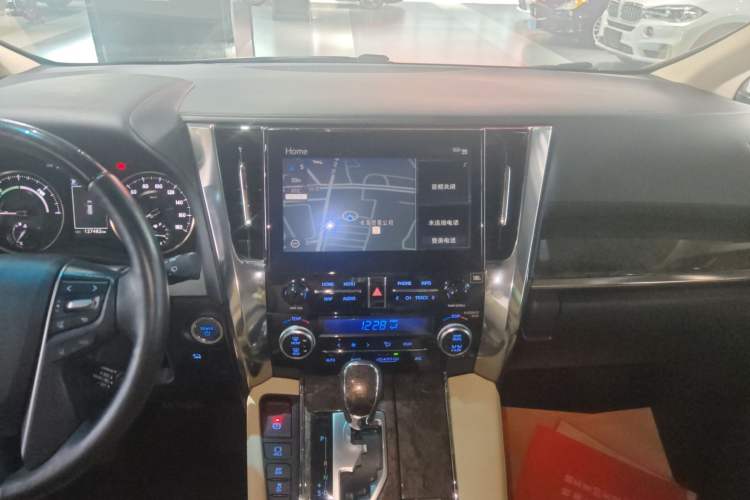 Used Toyota Vellfire 2021 Crown Dual-Engine 2.5L HV Prestige Edition