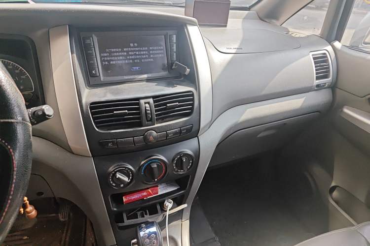 Used Dongfeng Shuaike 2012 2.0L Automatic Flagship 7-Seater
