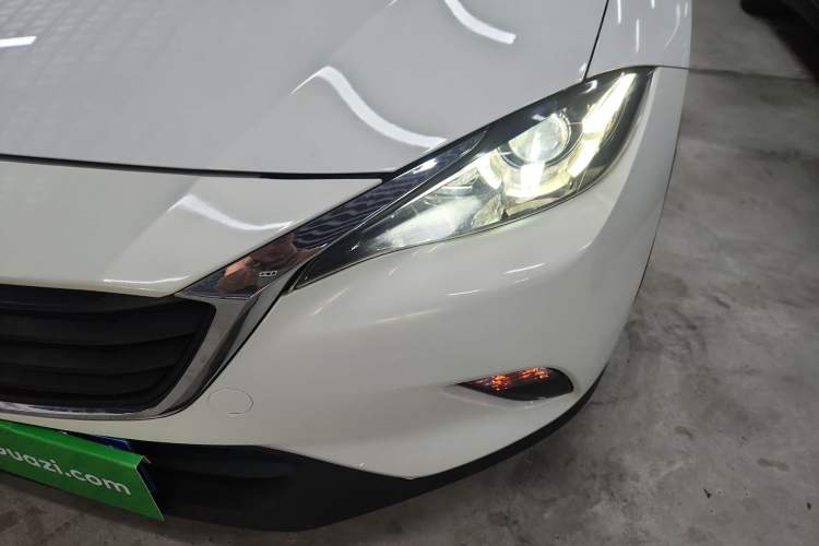 Used Mazda CX-4 2018 2.0L Automatic 2WD Blue Sky Exploration Edition China VI Standard
