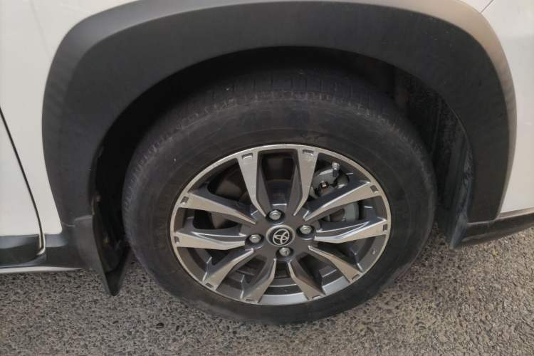 Used Toyota YARiS L Zhi Xuan 2021 X-Trail 1.5L CVT Leading Edition