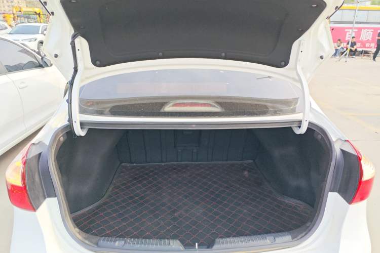 Used Kia K3 2016 1.6L Automatic GLS Trunk