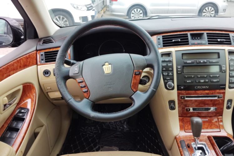 Used Toyota Crown 2007 2.5L Royal Special Edition Steering Wheel