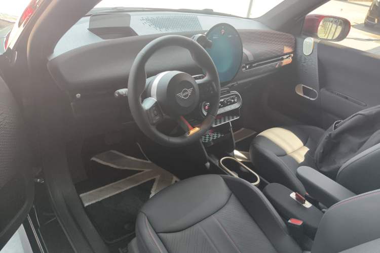 Used MINI Electric MINI COOPER JCW 2025 JOHN COOPER WORKS