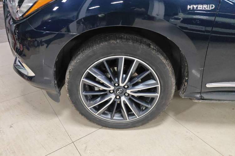 Used Infiniti QX60 2018 2.5 S/C Hybrid Two-Wheel-Drive Champion Family Edition
