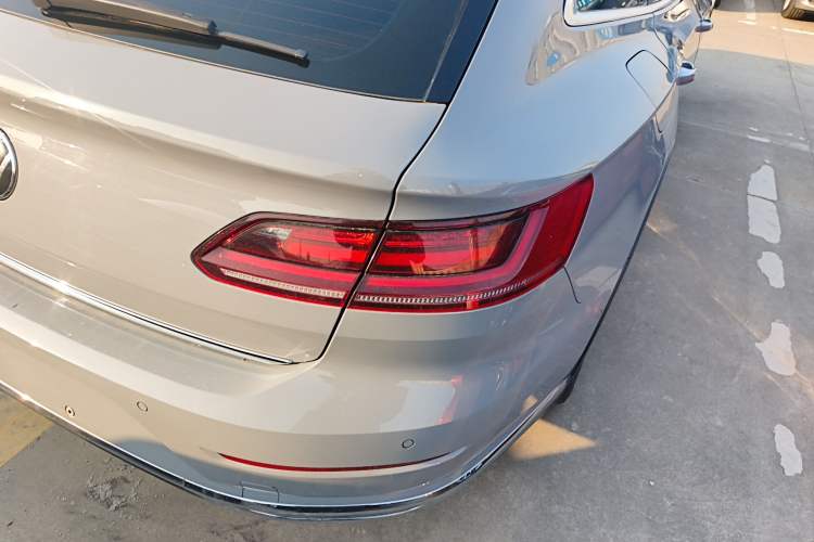 Used Volkswagen FAW-Volkswagen CC 2023 Hunting Vehicle 380TSI Hunter's Heart Edition