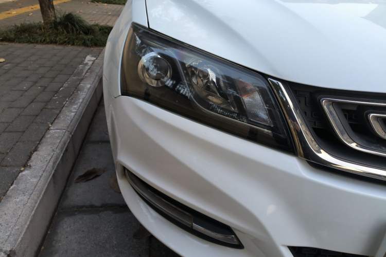 Used Geely Auto Emgrand 2017 Sedan Million Edition 1.5L Manual - Upward Version