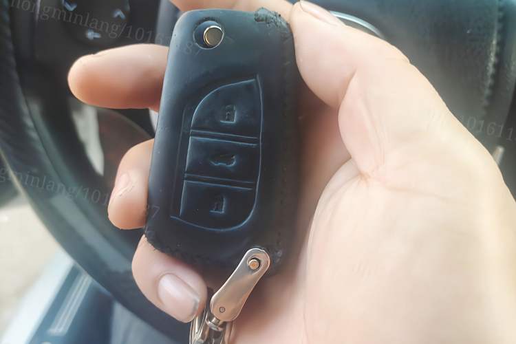 Used Toyota RAV4 2016 2.5L Automatic 4x4 Elite Edition
