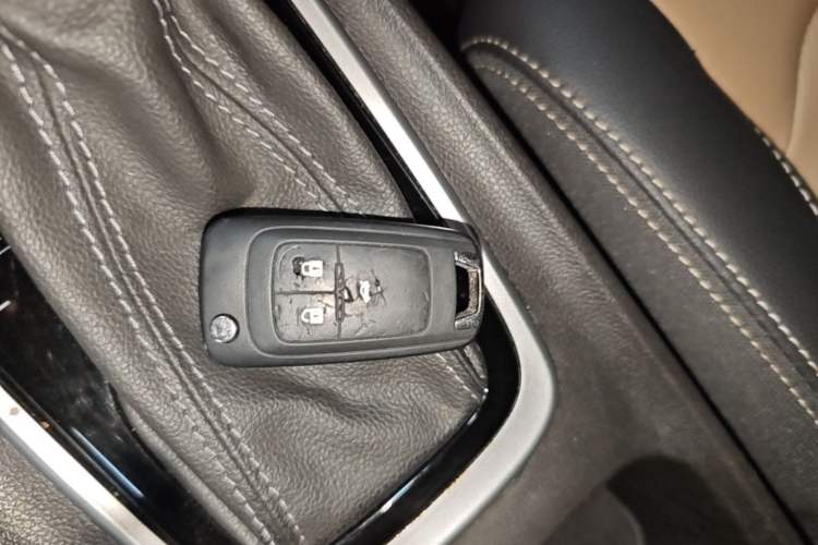 Used Chevrolet Monza 2022 320 Automatic Enjoyment Edition Vehicle Key