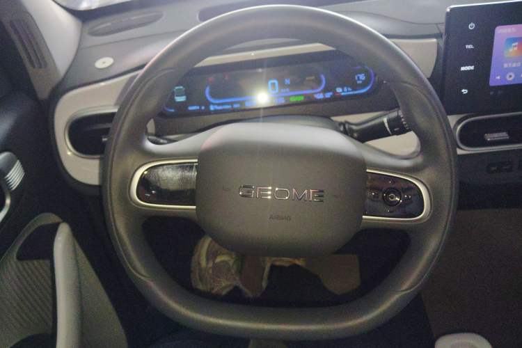 Used Geely Galaxy Panda 2025 210 km – Yuanqi Bear