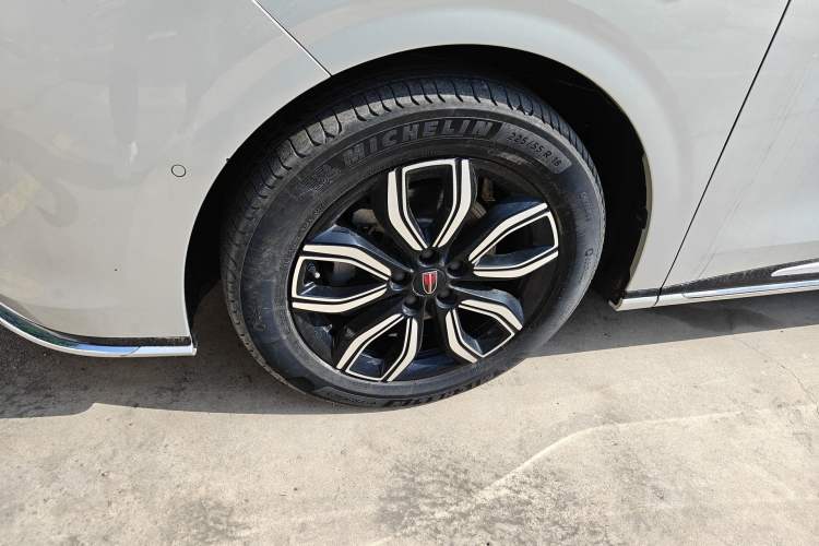 Used Hongqi HQ9 2023 2.0T Smart Connect Flagship Edition Left Front Wheel Hub