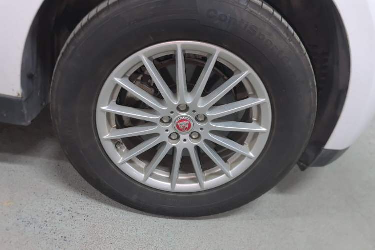 Used Jaguar F-PACE 2018 2.0T Four-Wheel Drive Urban Luxury Edition