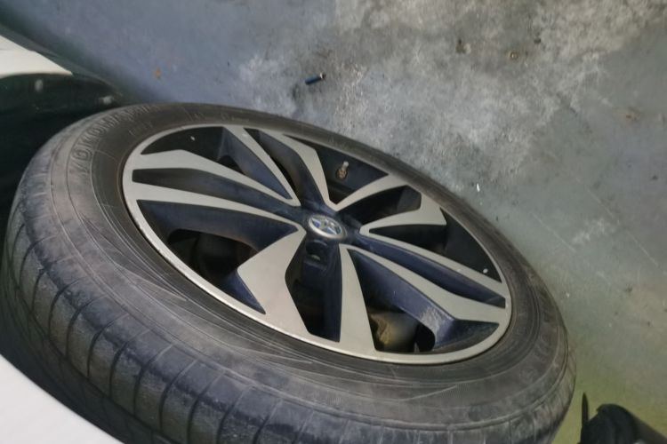 Used Venucia T90 2018 2.0L CVT Smart Connect Luxury Edition China V Standard