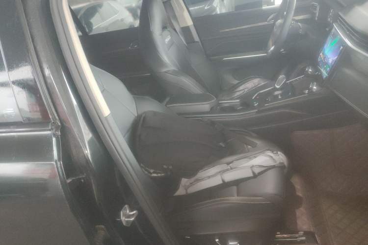 Used Lynk & Co 01 2023 2.0TD Two-Wheel Drive Asian Games Edition Right Front Seat