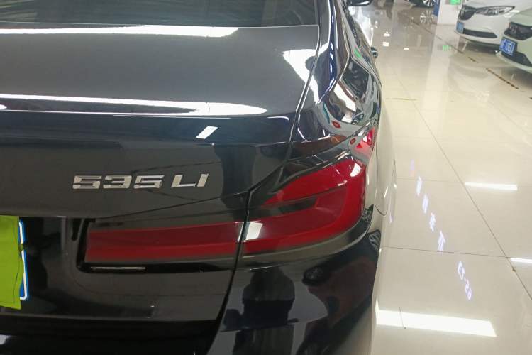 Used BMW 5 Series 2021 525Li Luxury Package