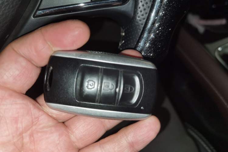 Used Dongfeng Fengon 580 2017 Revised Version 1.5T CVT Luxury Edition