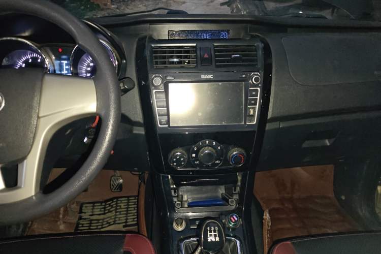 Used HYOSOW S3 2014 1.5L Comfort Version China IV Emission Standard Audio And AC Panel