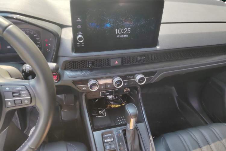 Used Honda Breeze 2023 240TURBO Two-Wheel-Drive Luxury Edition 5 Seats Audio And AC Panel