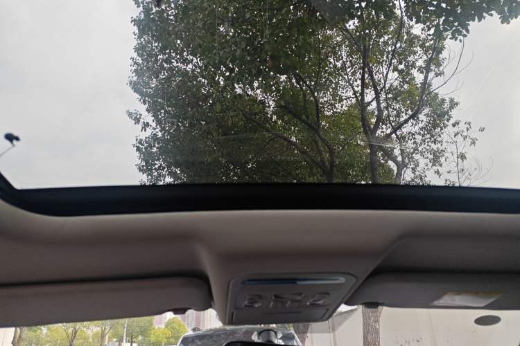 Used FORTHING T5 2022 Grand Edition 1.5T Automatic – Exclusive Seven-Seater for Key Accounts