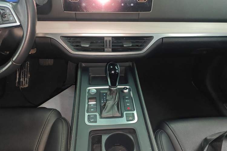 Used BYD Tang 2018 2.0T Automatic Smart Connect Prestige 7-Seater China V Standard