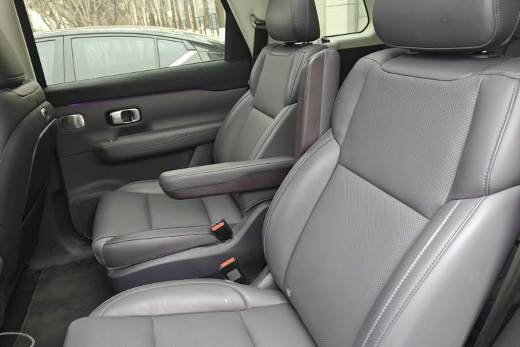 Used Leapmotor C16 2024 Range-Extended 200 Luxury Edition
