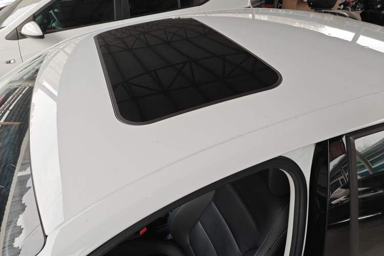 Used Volkswagen Sagitar 2018 280TSI DSG Comfort Model Roof