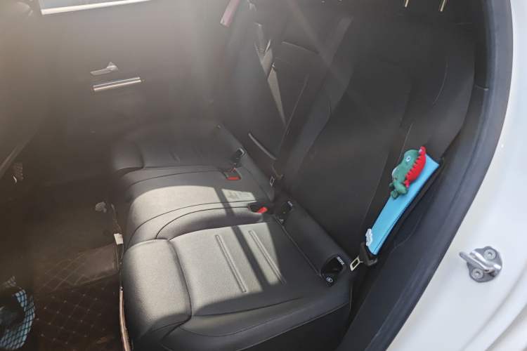 Used Mercedes-Benz GLA 2020 GLA 180 Left Rear Seat