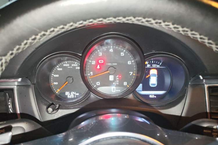 Used Porsche Macan 2016 Macan 2.0T Instrument Cluster