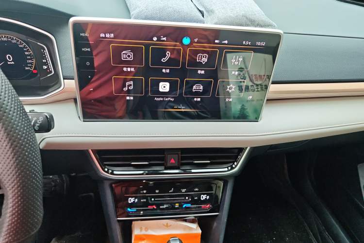 Used Volkswagen Tharu 2024 300TSI Two-Wheel-Drive Full Moon Edition
