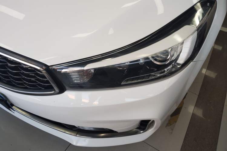 Used Kia K3 2016 1.6L Automatic with Sunroof