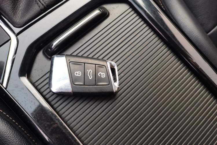 Used Volkswagen Passat 2019 330TSI Elite Edition China VI