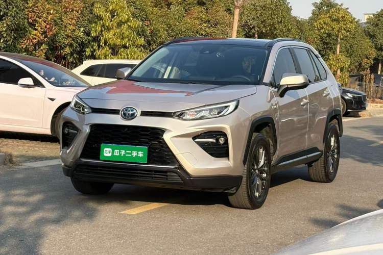 Used Toyota Wildlander 2023 Dual-Motor 2.5L E-CVT Two-Wheel Drive Luxury PLUS Edition