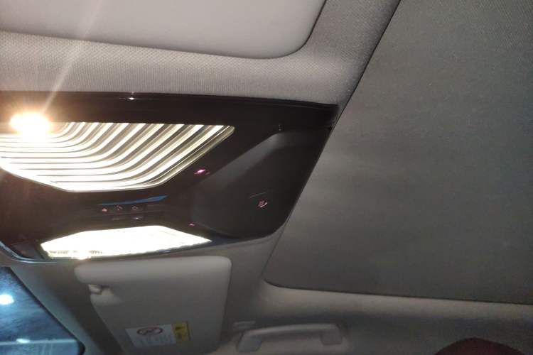 Used BMW i3 2022 eDrive 35 L
