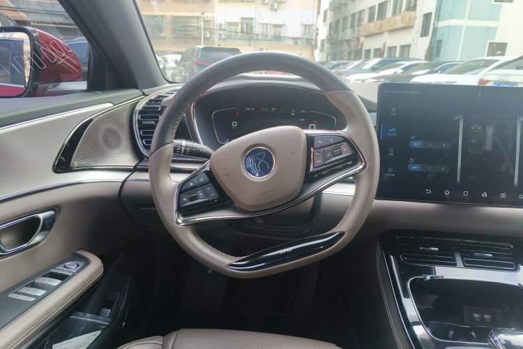 Used BYD Han 2020 DM Four-Wheel Drive Performance Edition Luxury Model
