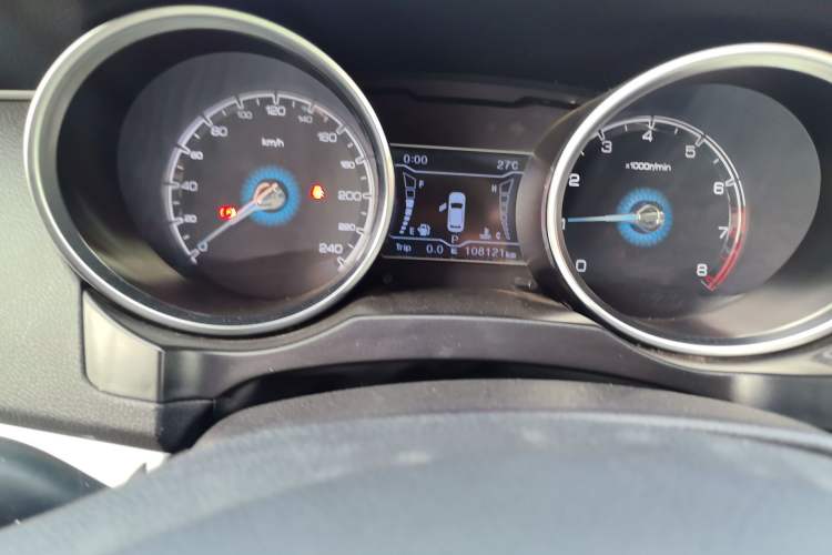 Used Zotye SR7 2016 1.5T CVT Cube Heart Edition China IV Standard
