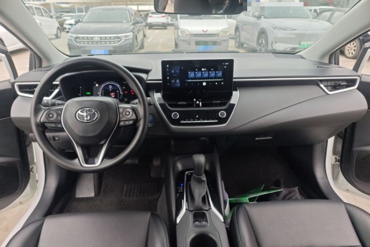 Used Toyota Corolla 2023 1.8L Smart Electric Hybrid Dual-Motor Pioneer Edition Center Console