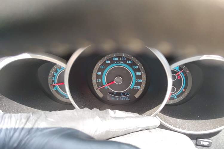 Used CHANGAN Eado 2014 1.6L Manual Luxury Model
