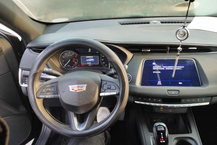 Used Cadillac XT4 2023 28T Two-Wheel Drive Fashion Edition