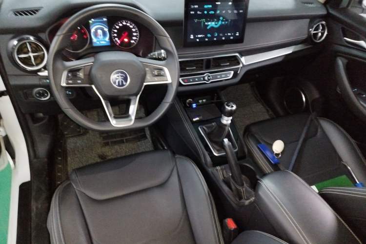 Used BYD Song 2020 Classic Edition 1.5T Manual Luxury Model