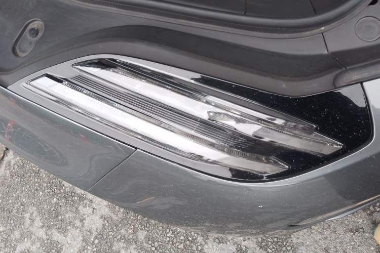 Used Zeekr 001 2021 Ultra-Long Range Dual-Motor YOU Version Right Front Headlight