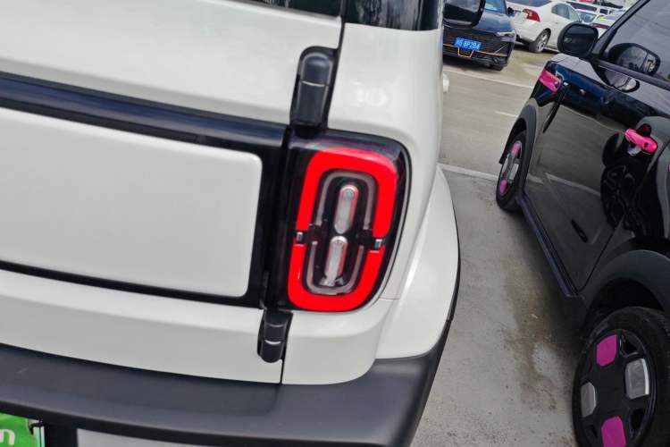 Used Baojun Spark 2023 Flagship Edition Exterior 3