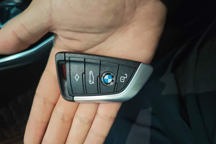 Used BMW 3 Series 2021 Facelifted 320Li M Sport Package Vehicle Key