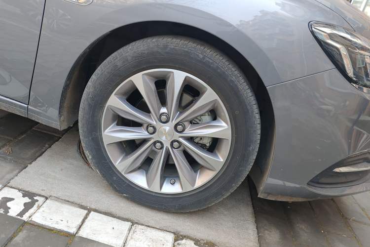 Used Chevrolet Monza 2022 320 Automatic Enjoyment Sunroof Version