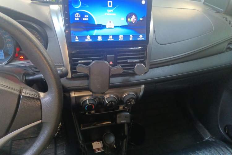 Used Toyota YARiS L Zhi Xuan 2015 1.5E Automatic Charm Edition