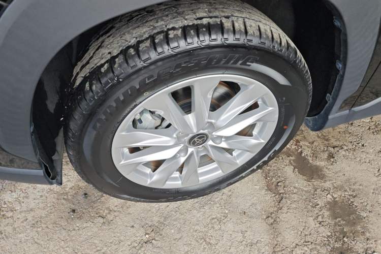 Used Toyota Corolla Cross 2023 2.0L Pioneer Edition