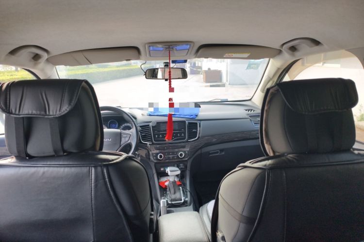 Used Isuzu mu-X 2018 1.9T Automatic Two-Wheel Drive Jingyue Edition 5 Seats
