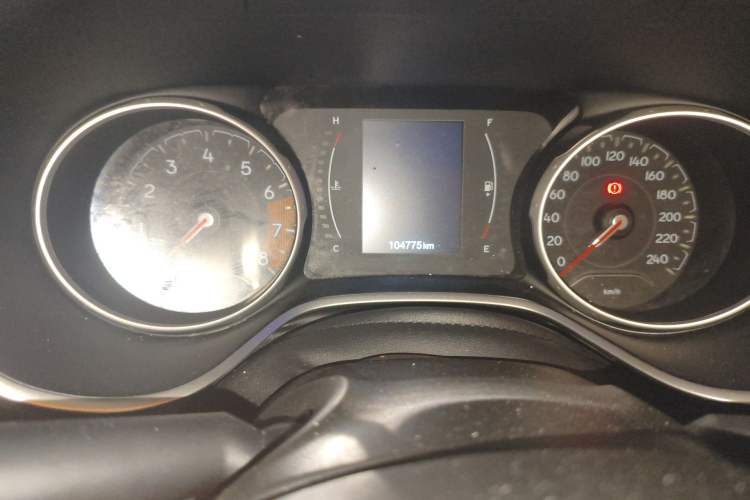 Used Jeep Compass 2017 200T Automatic Enjoyment Version Odometer Close Up